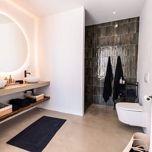 Algarve Living ensuite bathroom Villa Lagoa